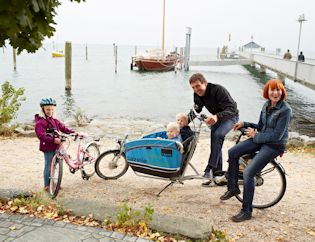 am Landungsteg Immenstaad Radfahren am Bodensee